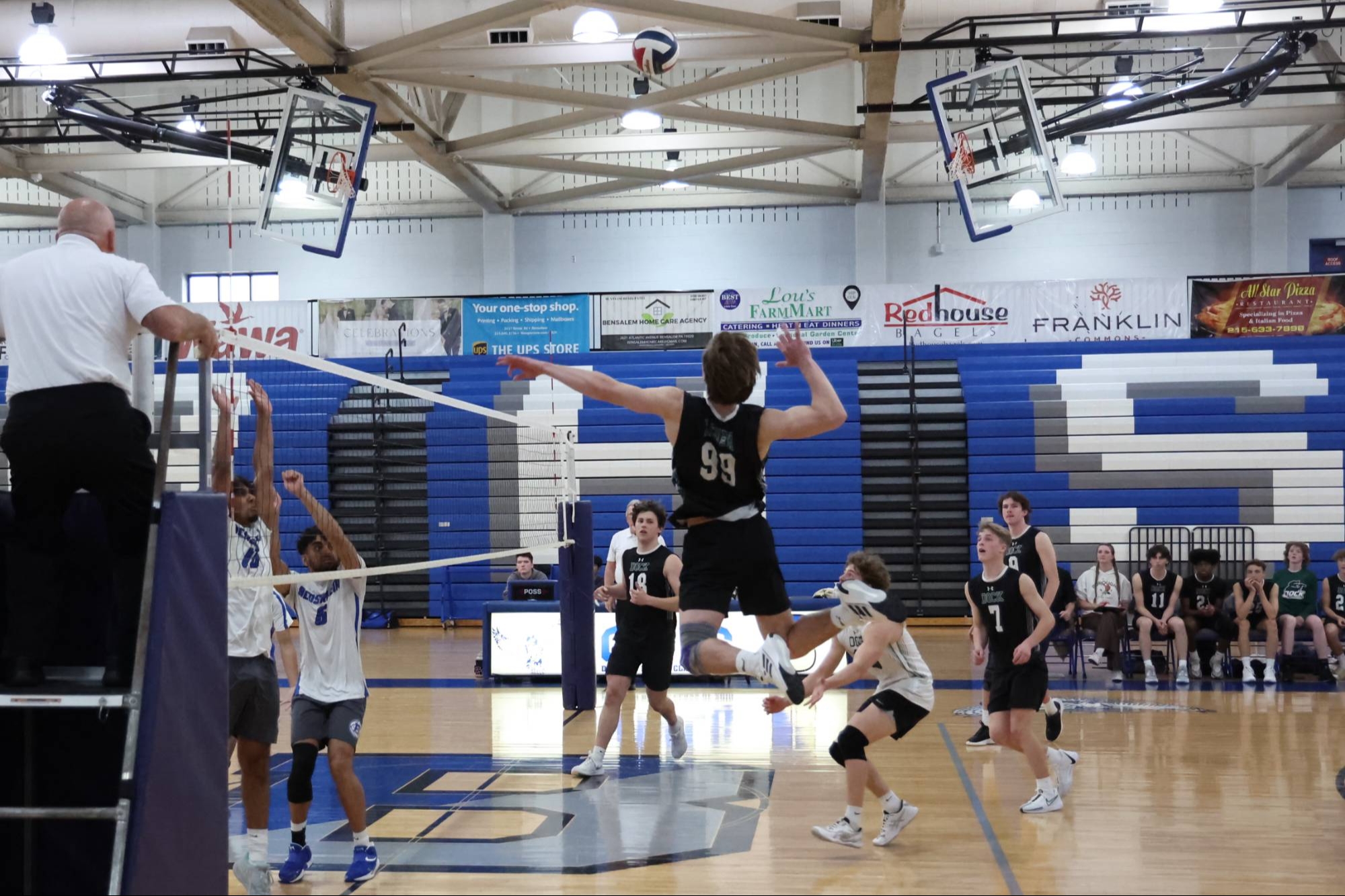 Boys Volleyball Defeats Kennett HS - Content Image for demo43500_bigteams_com