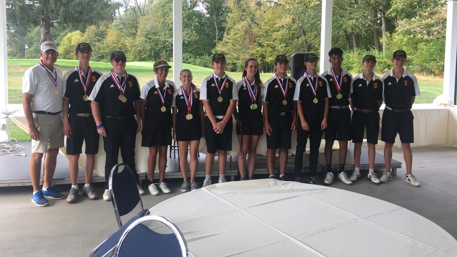 2019 GOLF COLONIAL LEAGUE CHAMPIONS - Content Image for moravianacademypa_bigteams_43071