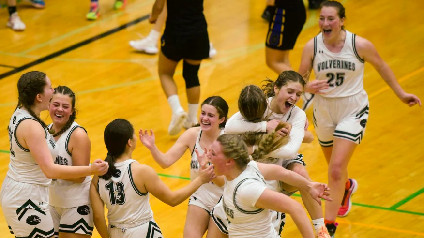 WR Girls Basketball - Content Image for woodriverhighschool_bigteams_12669