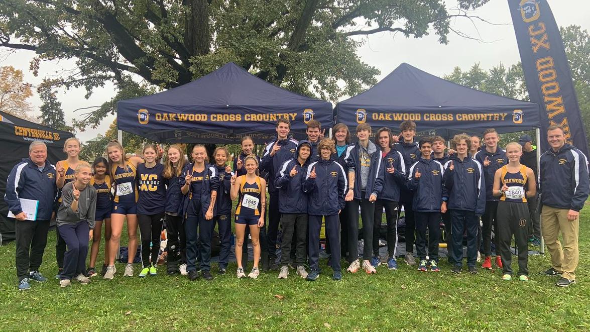 Girls' and boys' cross country at regionals
