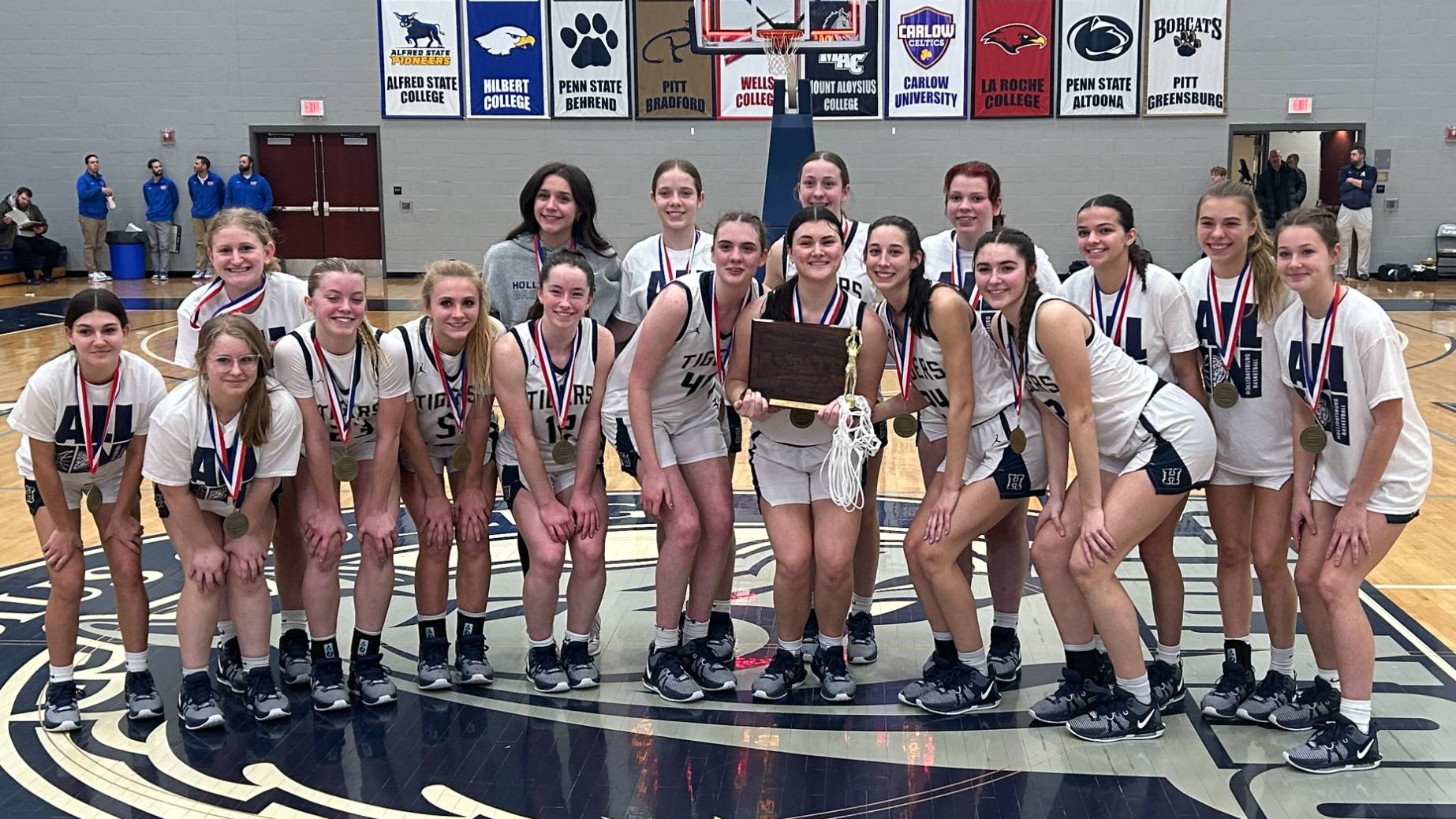 District 6 5-A Girls Basketball Champions - Content Image for hollidaysburgareashs_bigteams_26317