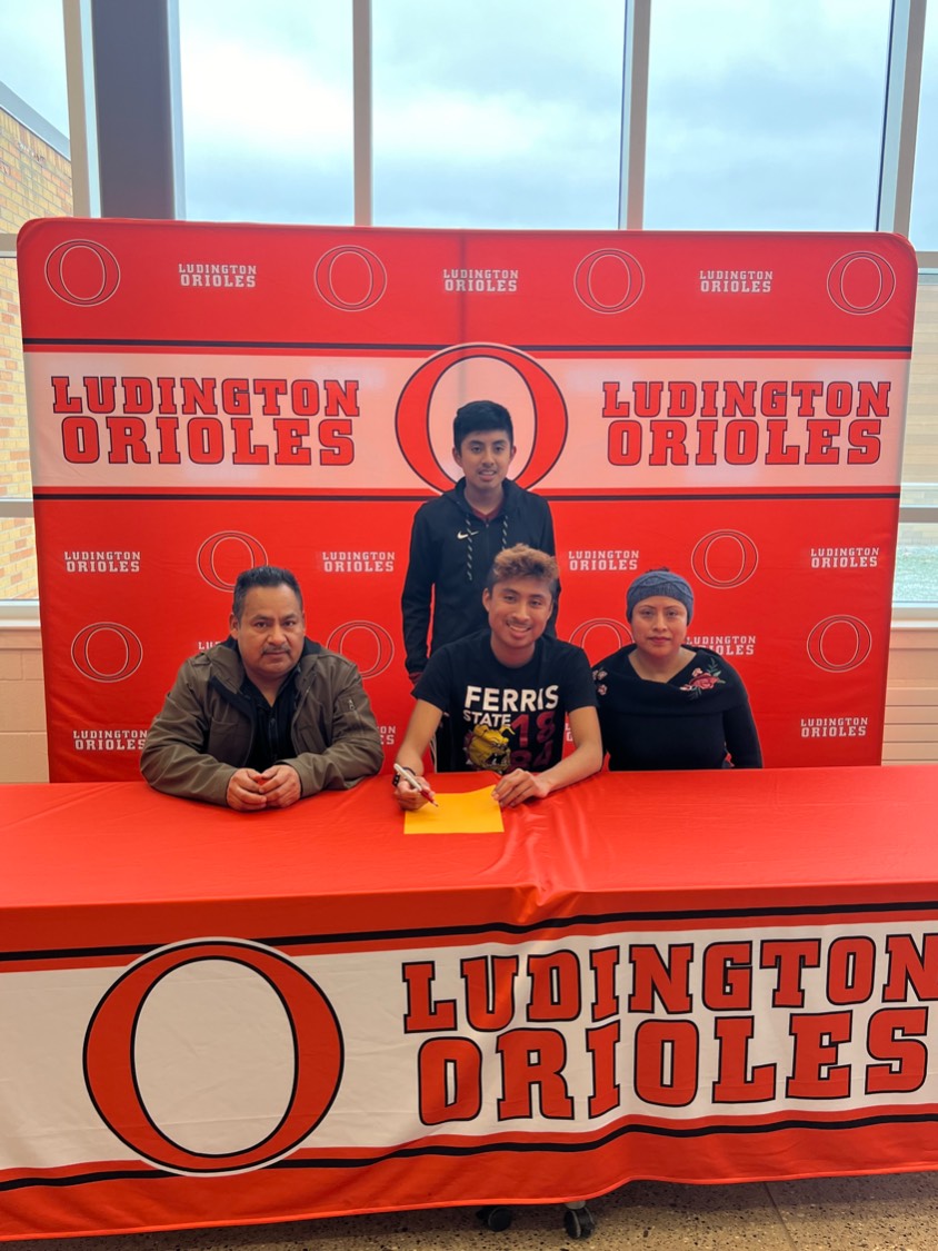 1710878111_JoseFloresSigningtoFerris.jpg - Image for Jose Flores signs to Run Cross Country and Track at Ferris State University